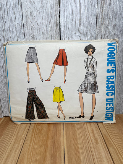 Vogue 2167 Basic Design Pleated Mid-Thigh Skirt, Bell Bottom Pants Size 27" Waist 38" Hip Pattern UNCUT FF