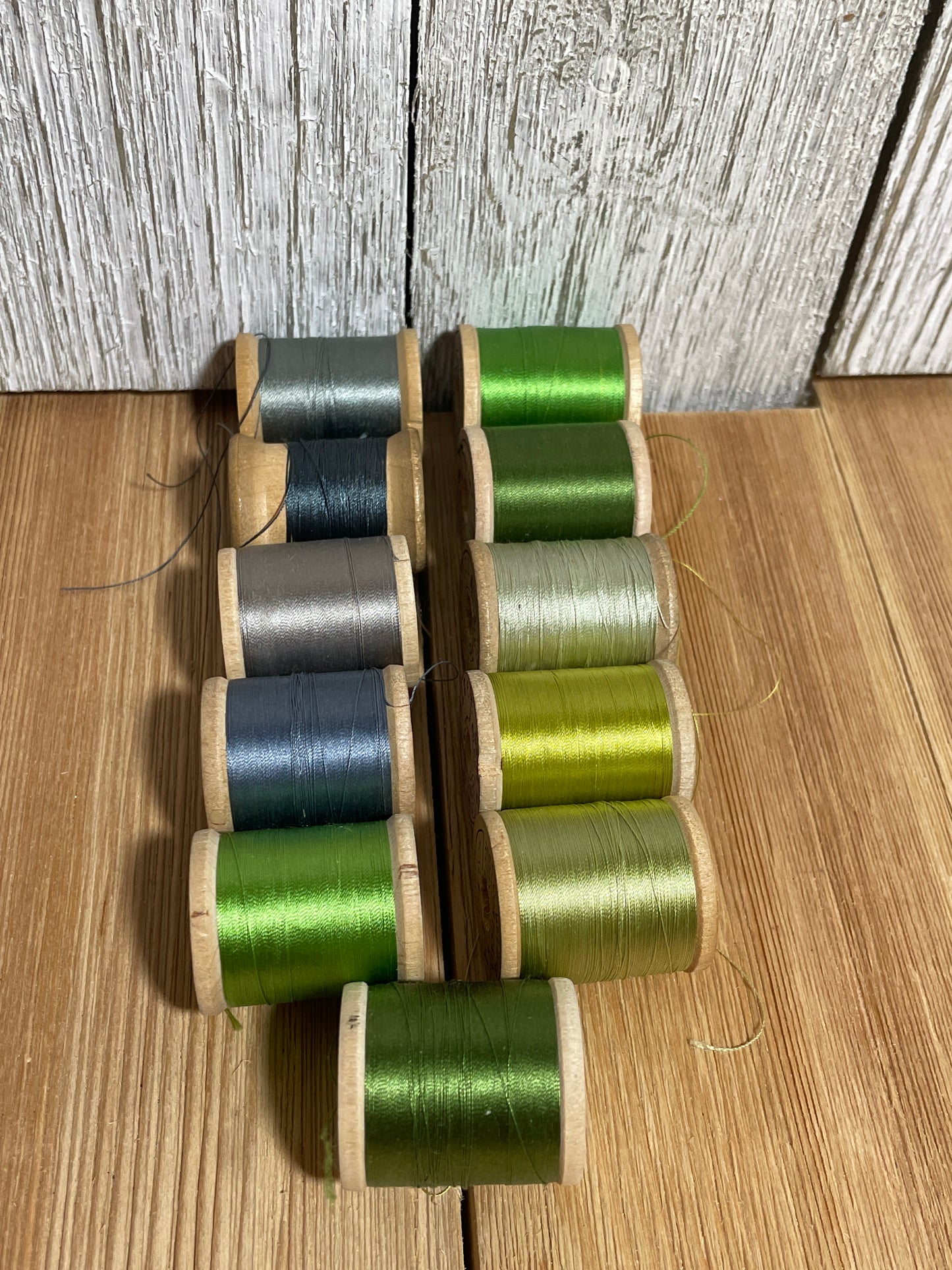Vintage Wood Spool Silk Thread Size A (U PIC BUNDLE)