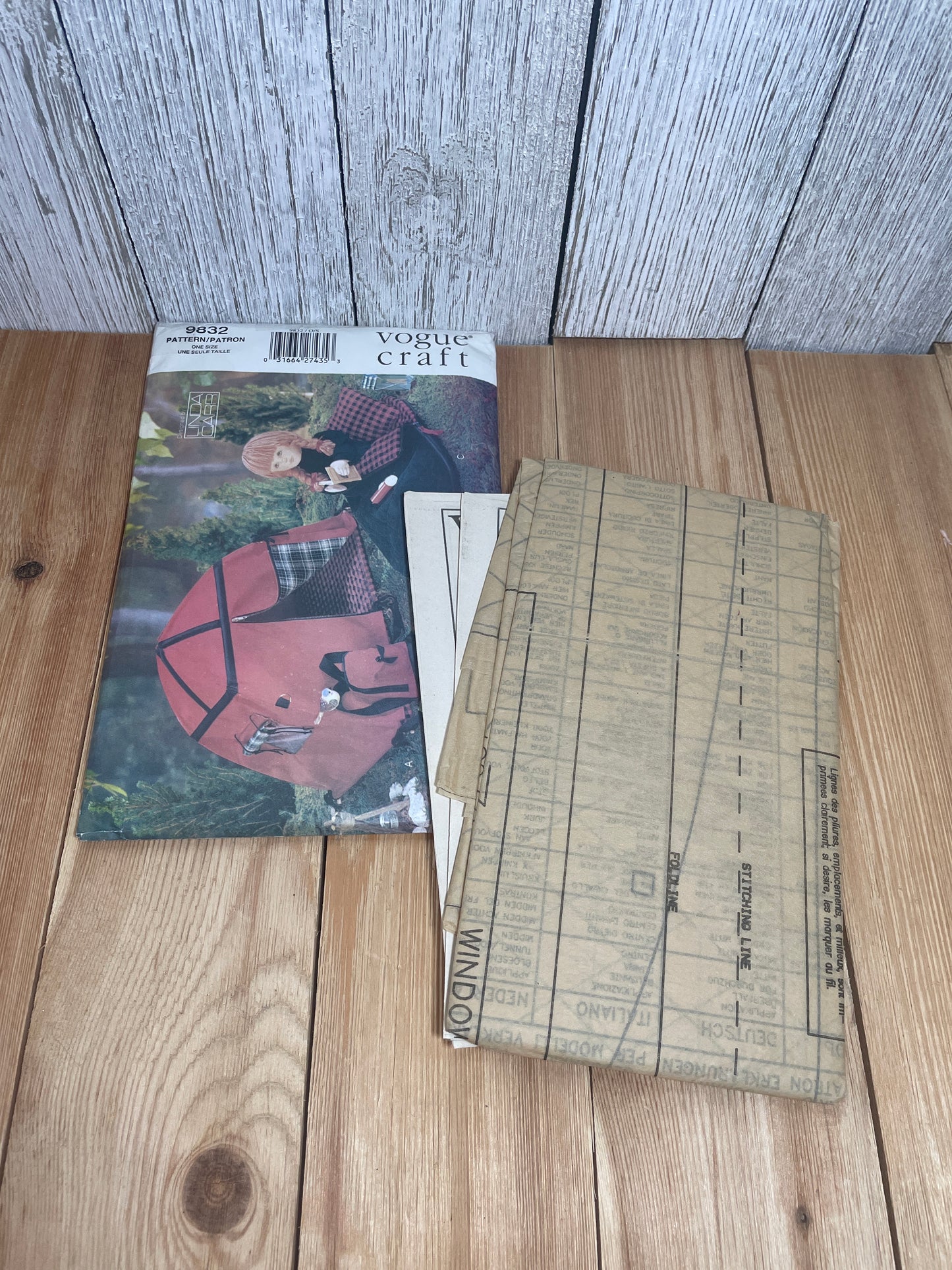 Vogue Craft 9832 Camping Set Tent, Knapsack, Sleeping bag For Dolls Pattern UNCUT FF