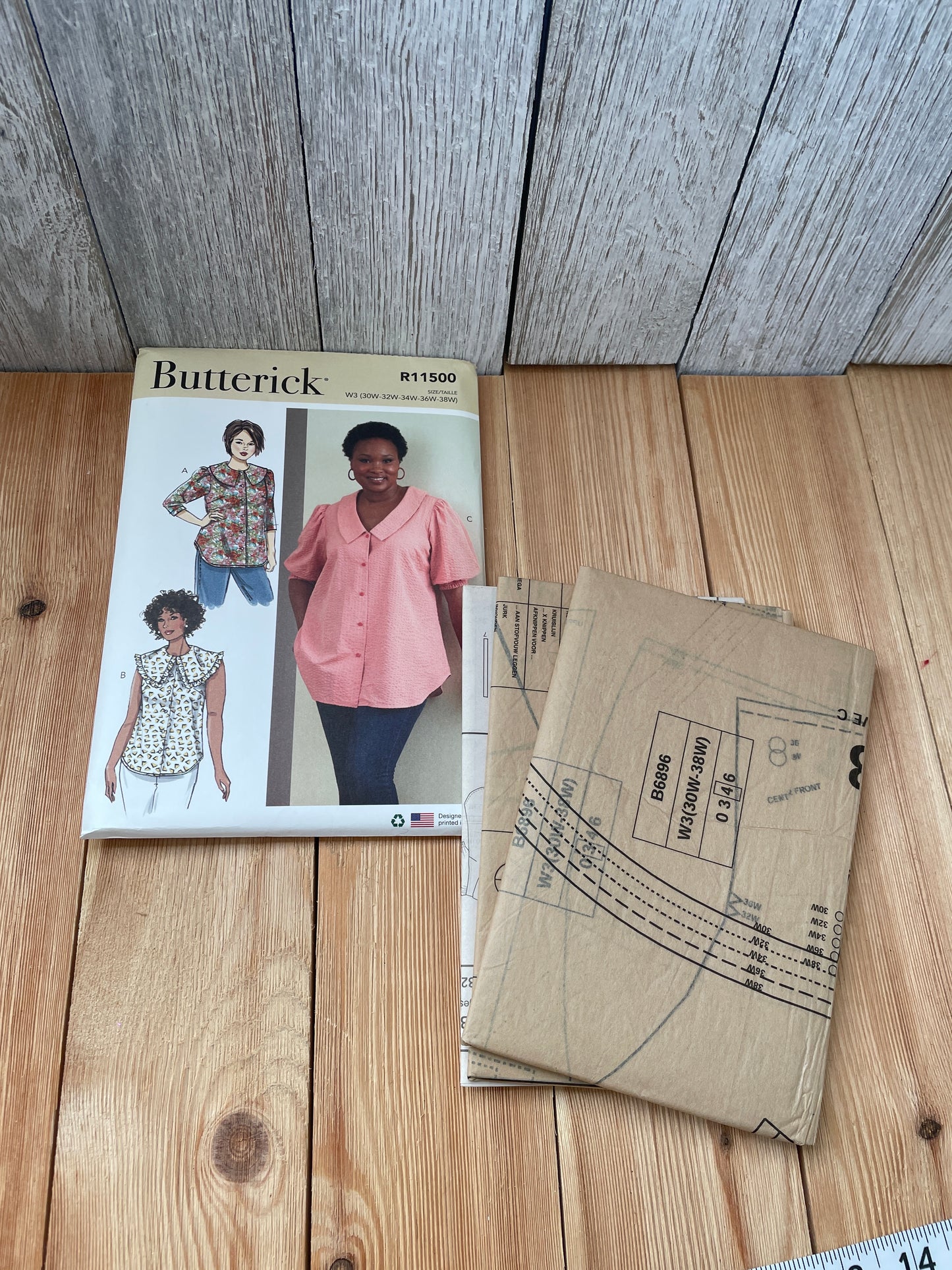 Butterick R11500 Women Top with Collar Button Up Size 30W-38W Uncut FF Sewing Pattern
