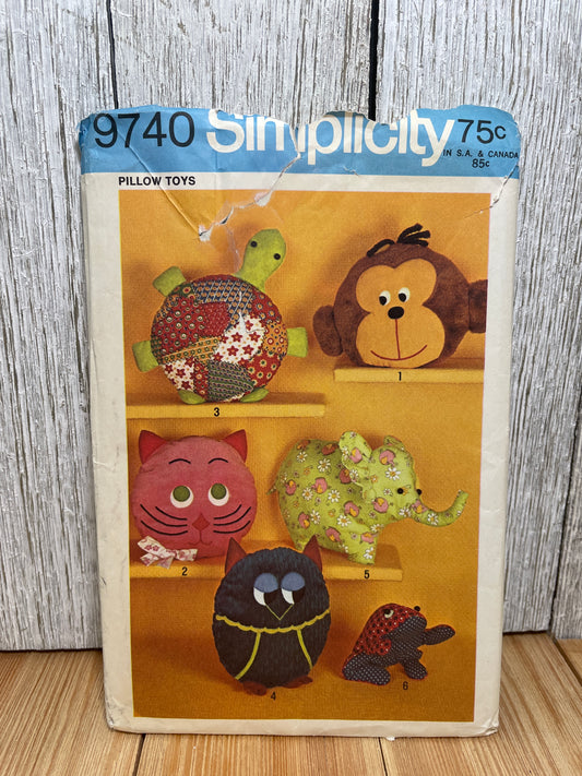 Simplicity 9740 Vintage Pillow Toys Turtle, Monkey, Elephant, Frog, Owl, Cat Pattern UNCUT FF