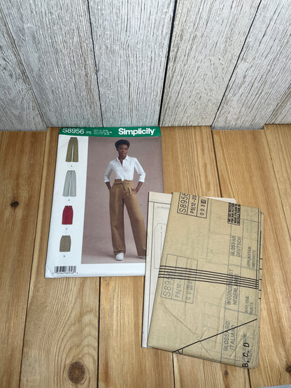 Simplicity S8956 Misses Paper Bag Waist Pants Skirt Size 12-20 Uncut FF Sewing Pattern