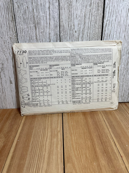 Simplicity 7730 Licensed Disney Minnie Mouse Costume Pattern Size 6-8 Uncut FF Halloween