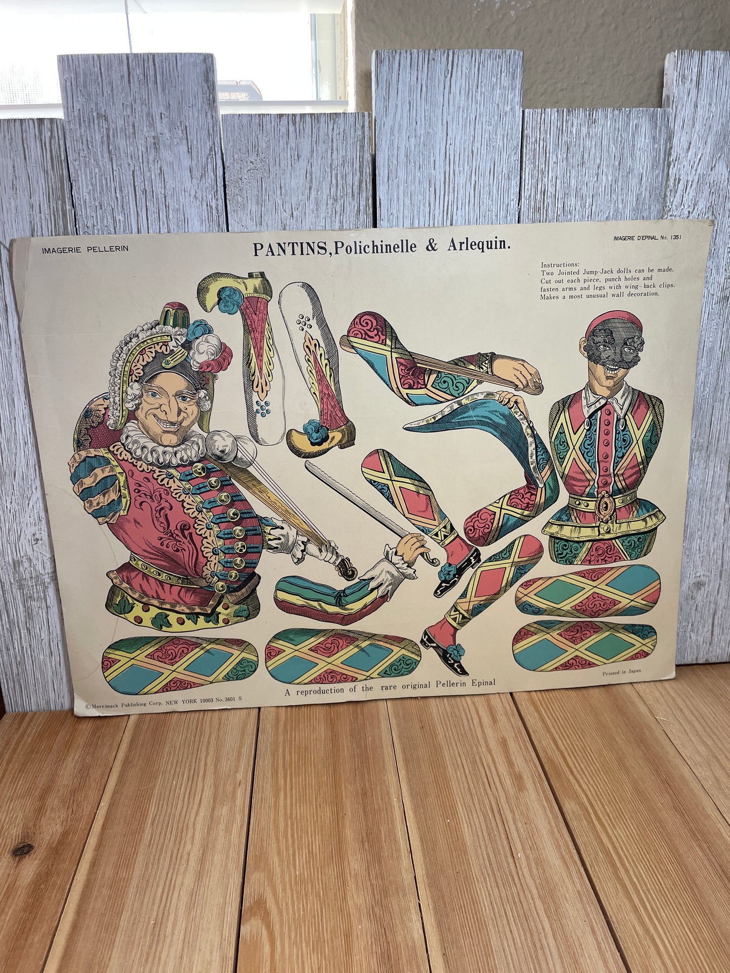 Pantins Polichinells and Arlquin No.1351 Paper Dolls Construction Kit