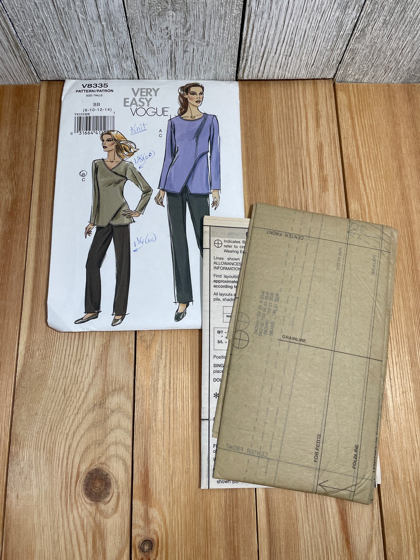 Vogue V8335 Slim Fit Pants Wrap Style Shirt Galaxy Quest Shirt Costume Size 8-14 Pattern UNCUT FF