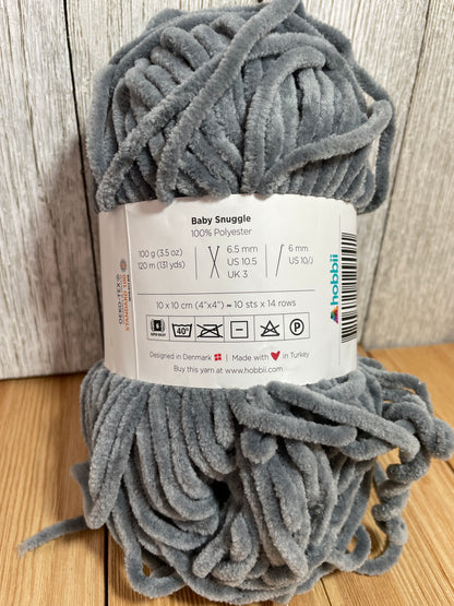 Hobbi Baby Snuggle Color 10 Gray Baby Soft Chenille Yarn FULL SKEIN