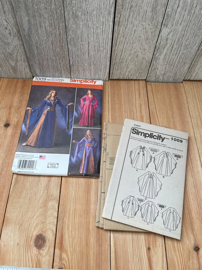 Simplicity 1487 1009 Medieval Renaissance Cosplay Fantasy Gown Cersei Costume Pattern Size 6-12 UNCUT FF Halloween