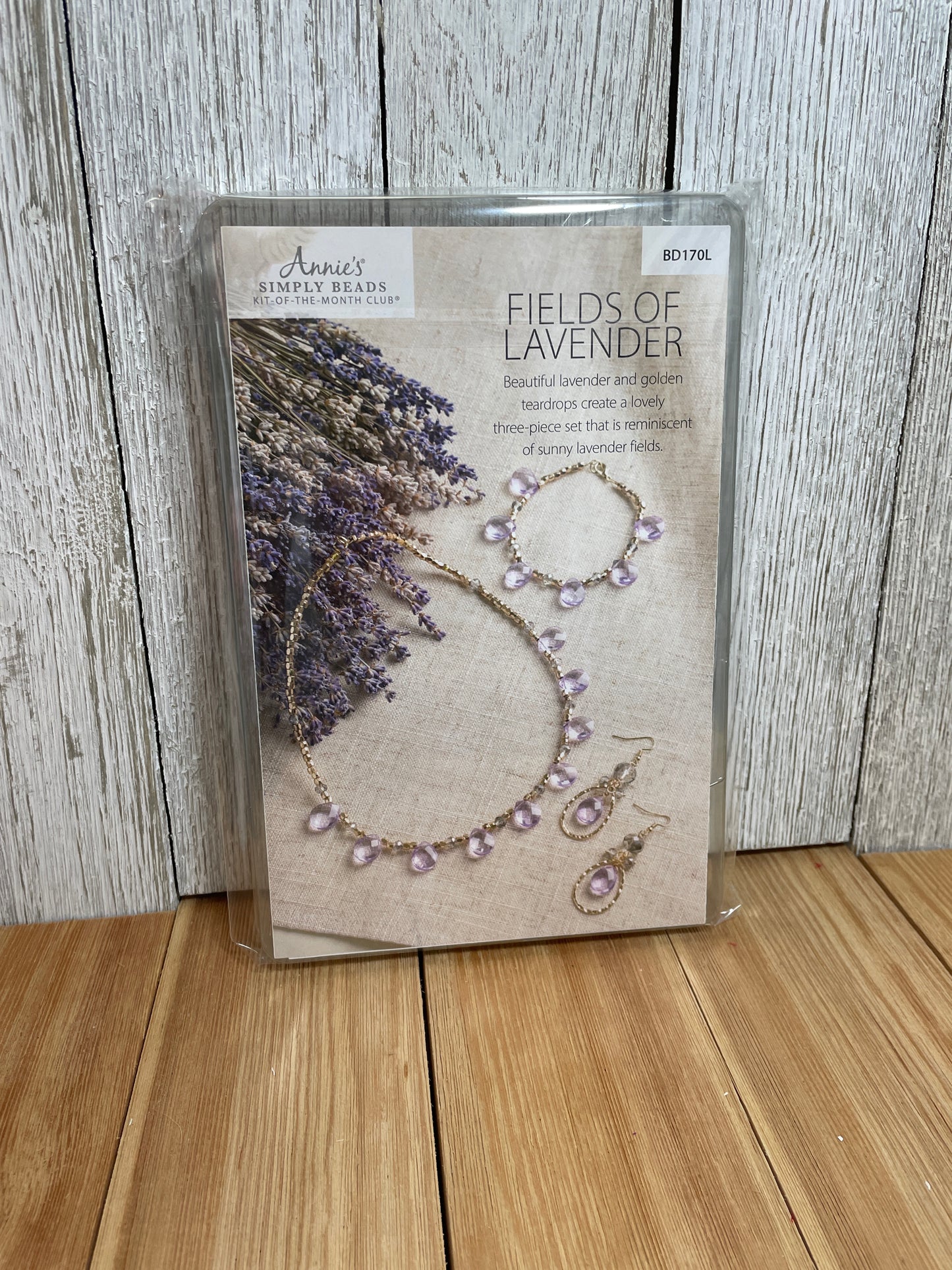 Annies Simply Beads Kit of the Month Feilds of Lavender and Chasing Sunsets Beginner Jewelry Kit (U PIC KIT)