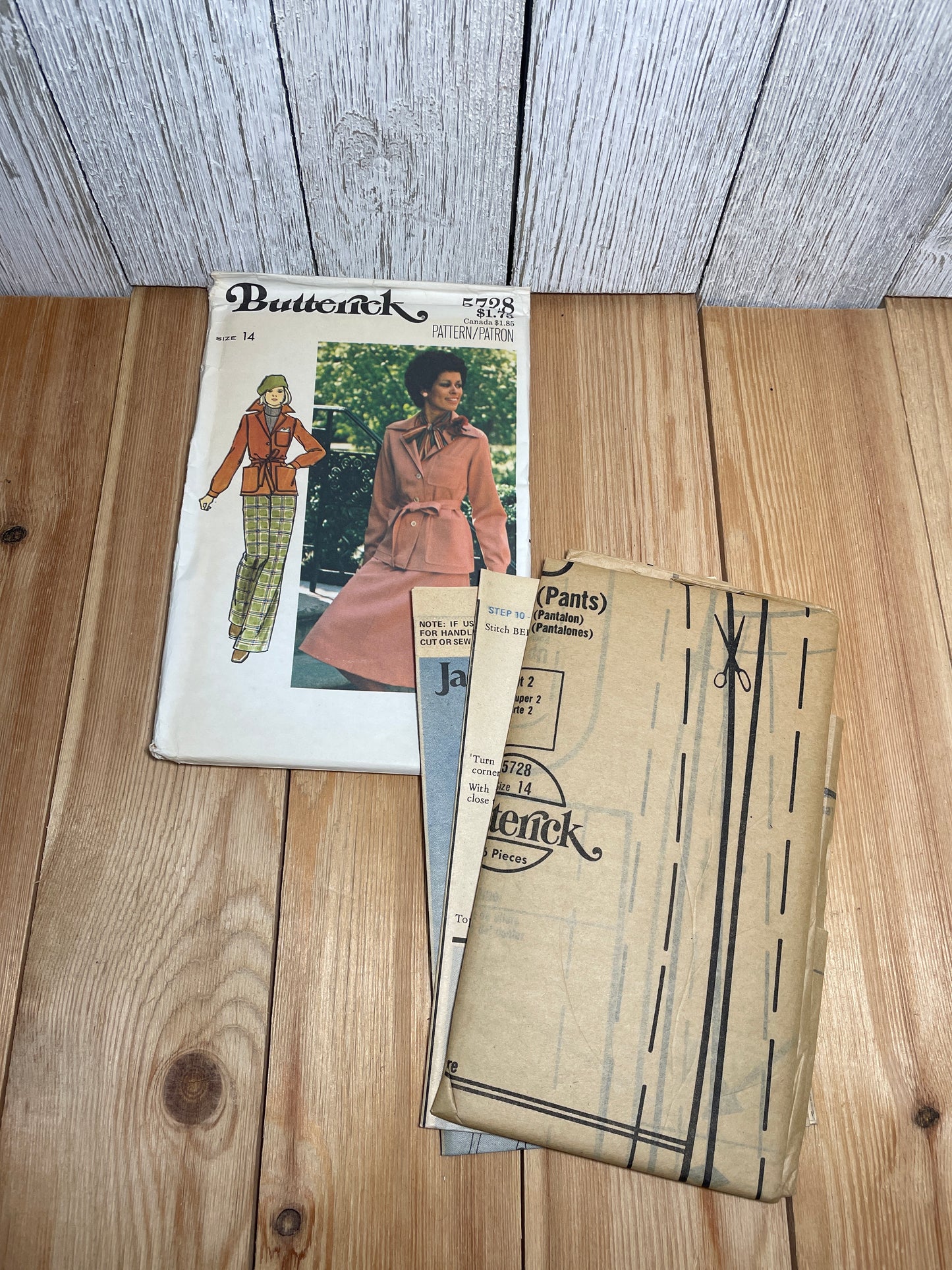 Butterick 5728 Jacket Skirt Pants Belt 1970's Pattern Size 14 UNCUT FF