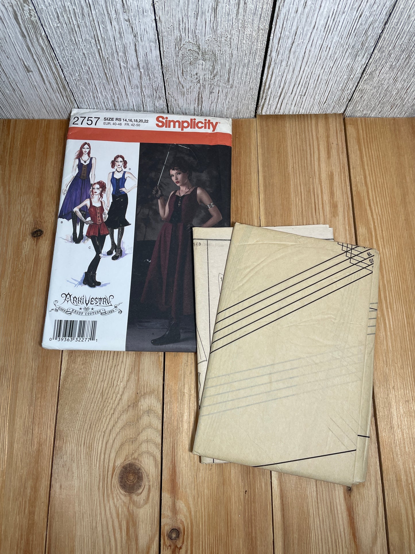 Simplicity 2757 Steam Punk Goth Bodice with Skirt in Three Lengths Size 6-22 Pattern UNCUT FF Halloween Costume