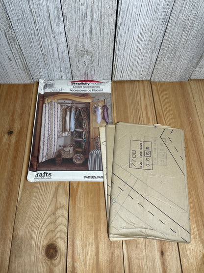 Simplicity 7708 House Closet Accessories with Collapsible Band Boxes Pattern UNCUT FF