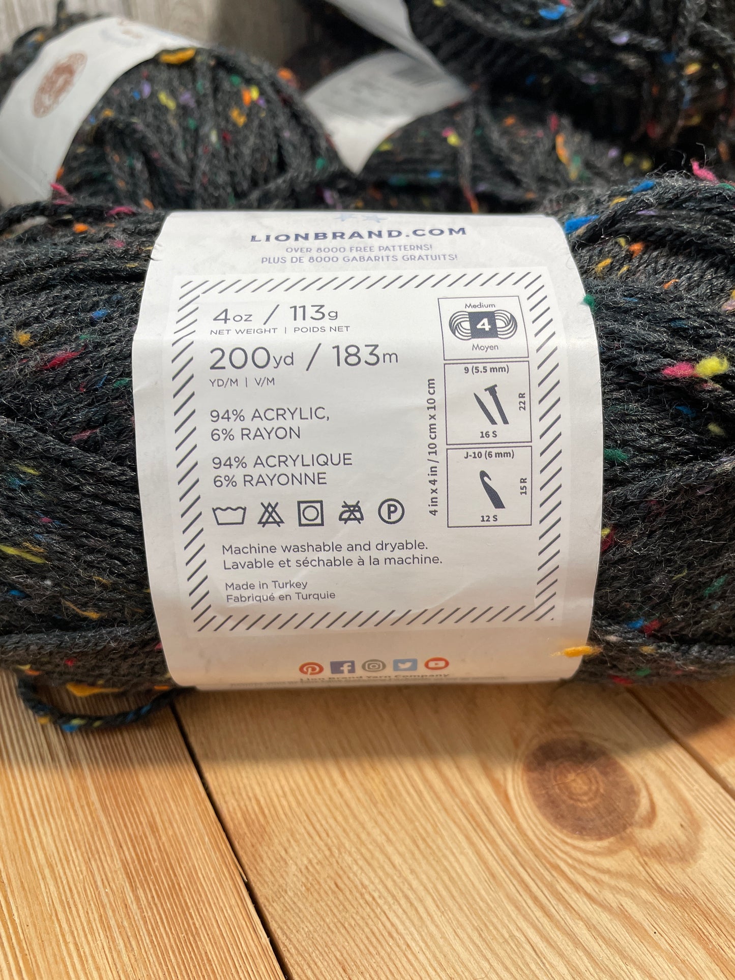 Lion Brand Heartland Tweed Yarn Black Canyon Tweed 4 Skein Bundle