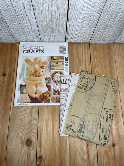 McCall's Crafts 2656 Easter Bunny, Fabric Eggs, Wreath Pattern UNCUT FF
