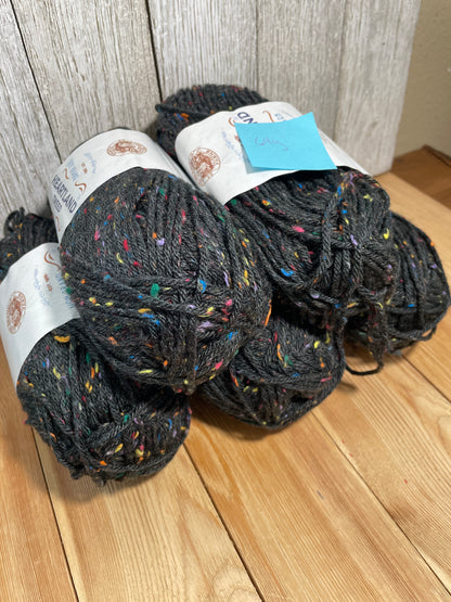 Lion Brand Heartland Tweed Yarn Black Canyon Tweed 4 Skein Bundle