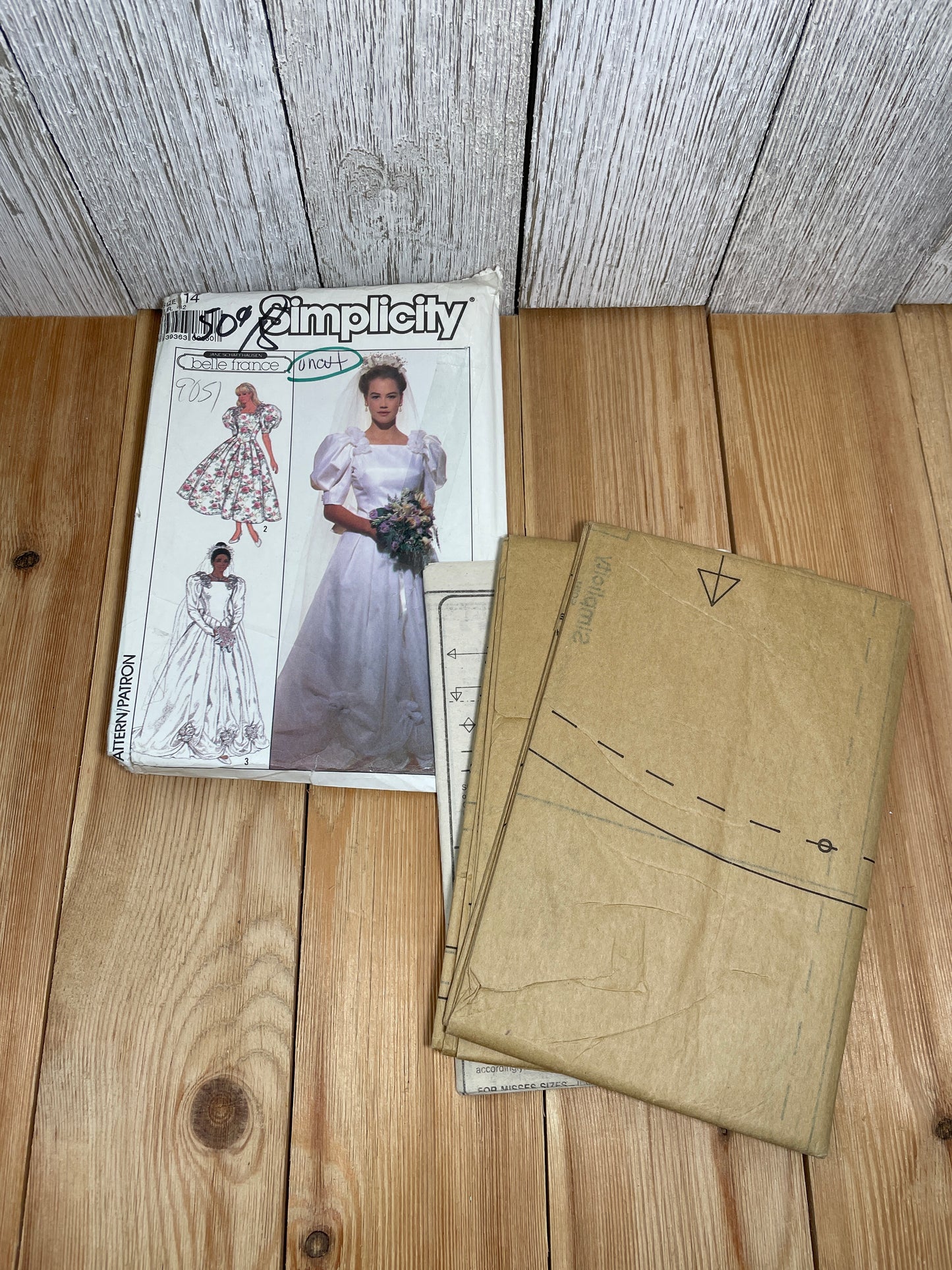 Simplicity 9051 Petite Brides and Bridesmaid Dress Size 14 Pattern Uncut FF