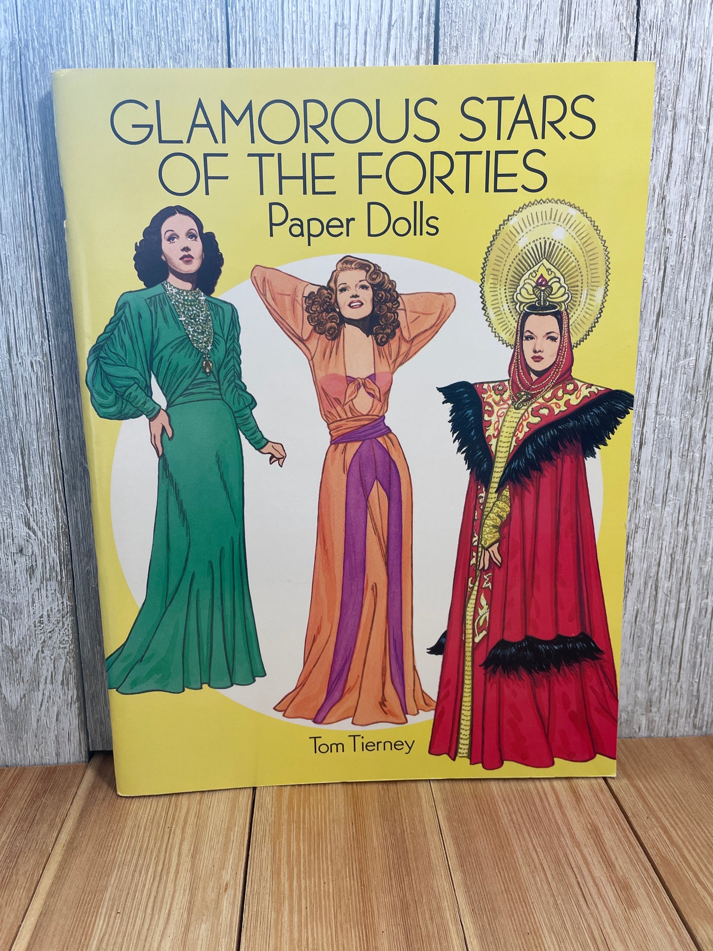 Uncut Paper Dolls in Full Color by Tom Tierney Book New