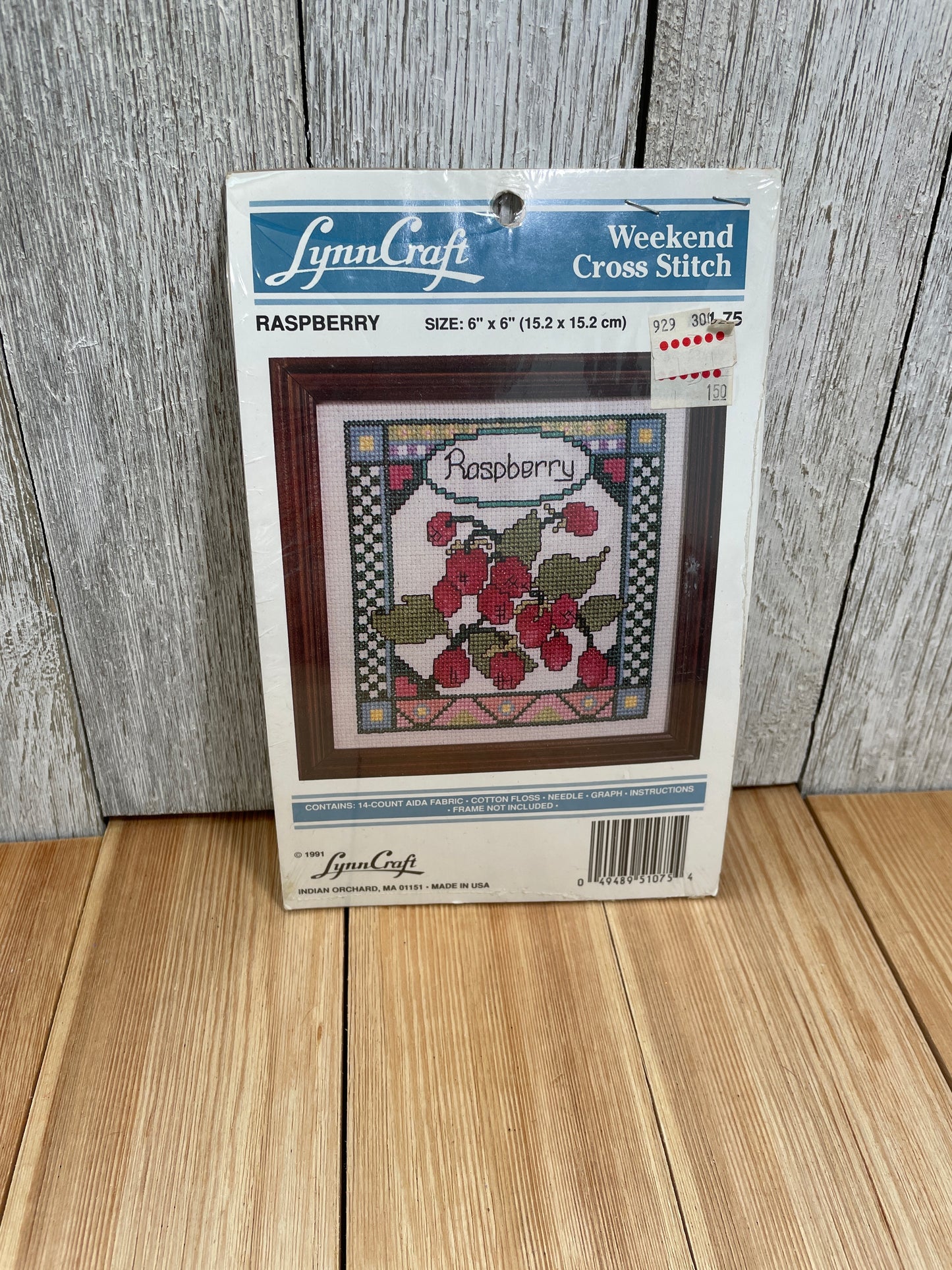 Lynn Craft Weekend Cross Stitch Raspberry Kit #51 75 NEW UNOPEN
