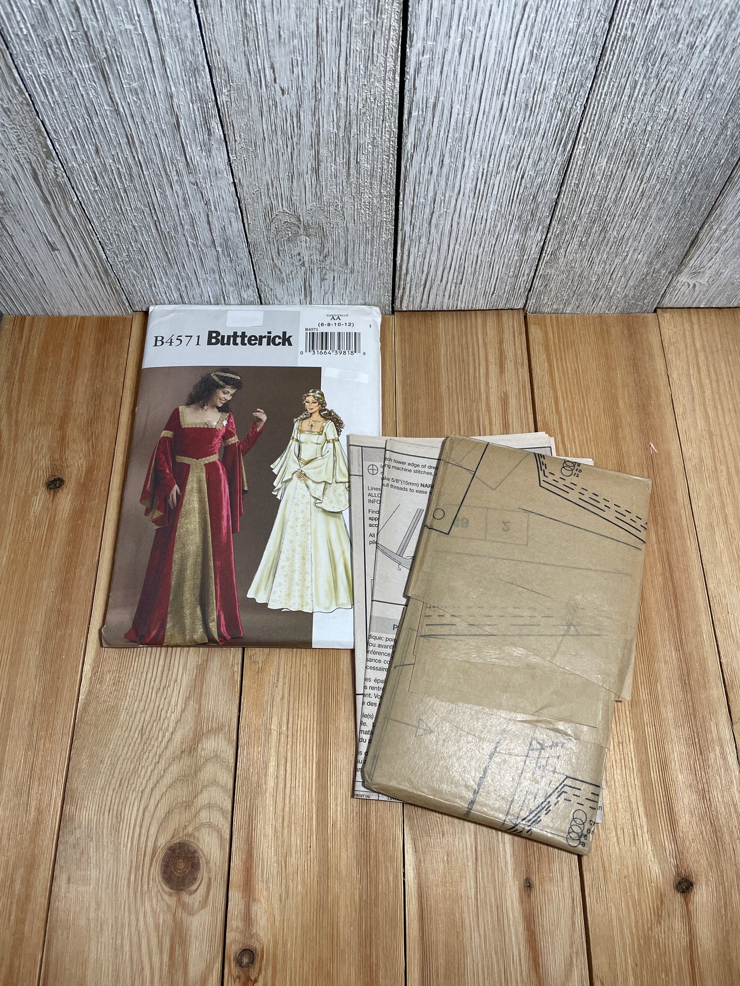Butterick B4571 Renaissance Princess Gown with Full Bell Sleeves Size 6-12 Pattern UNCUT FF Halloween Costume