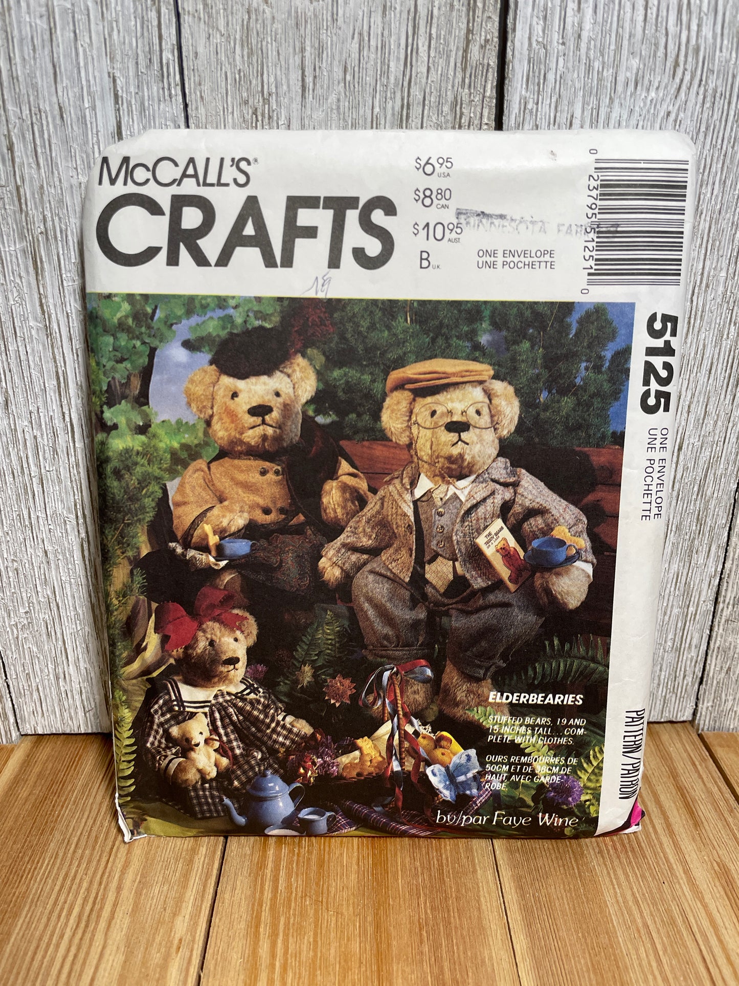 McCall's Crafts 5125 Elderbearies Stuffed Bears and Clothes Pattern UNCUT FF