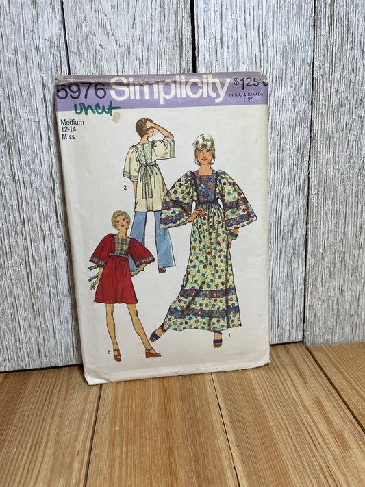 Simplicity 5976 Cottage core Dress Pattern Size 12-14 Uncut FF