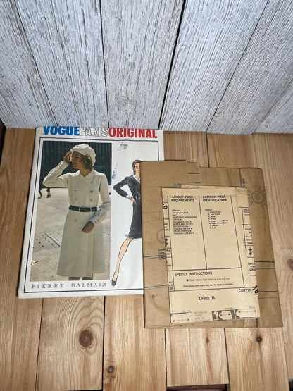 Vogue 2744 Double-breasted Coat Button Closers Warp Jacket Size 16 Pattern UNCUT FF