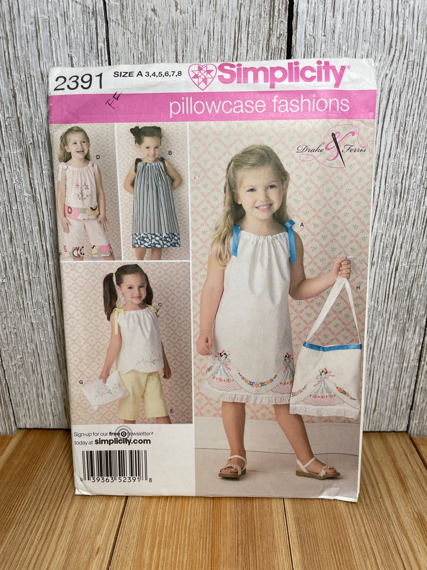 Simplicity 2391 Pillowcase Fashions Kids Dress Shirt Pants and Bag Size 3-8 Pattern Uncut FF