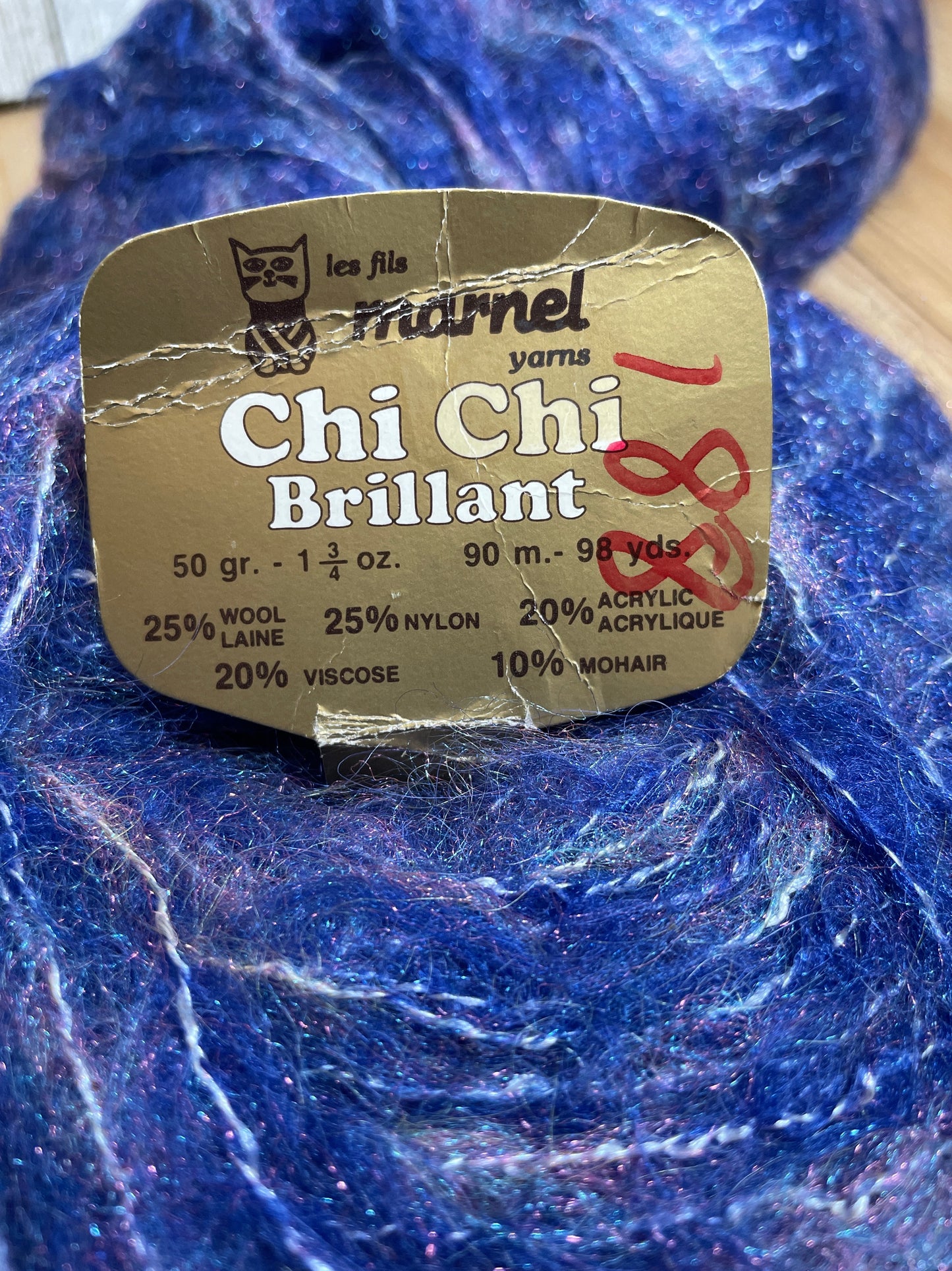 Les fils marnel Yarns Chi chi Brillant color 825. 3 skein bundle