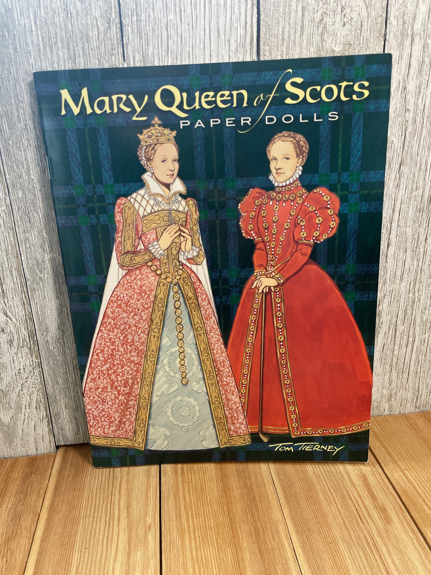 Uncut Paper Dolls in Full Color by Tom Tierney Book New