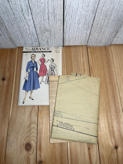 Advance 7889 1950's Dress V Neck Sinched Waist Shin Length Dress Pattern Size 14 UNCUT FF