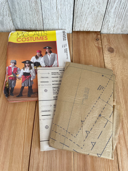 Mccalls Costumes M4952 Pirate Halloween Adult sml-xlg Pattern Uncut FF