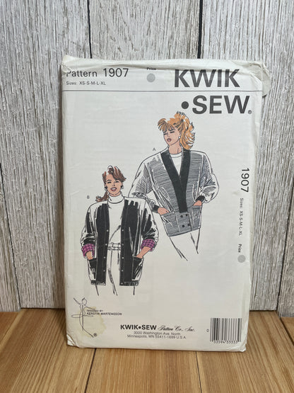 Kwik Sew 1907 Loose Fit Cadigan Space for Shoulder Pads Pockets and Button Up Pattern Size XS-XL UNCUT FF