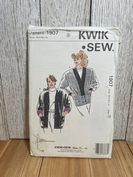 Kwik Sew 1907 Loose Fit Cadigan Space for Shoulder Pads Pockets and Button Up Pattern Size XS-XL UNCUT FF