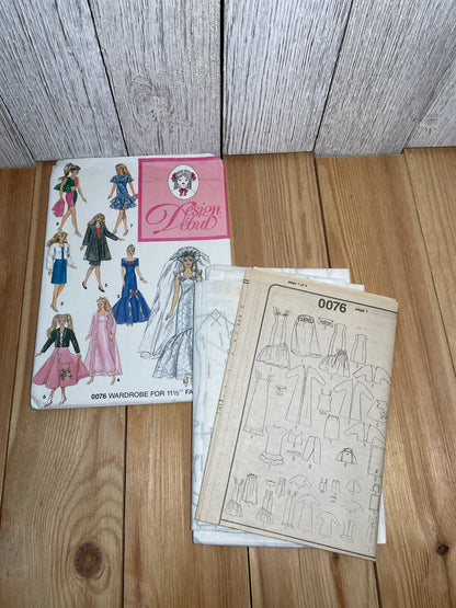 Design Debut 0076 Wardrobe for 11.5" Fashion Doll Pattern Wedding Dress, Summer Dress, Robe UNCUT FF