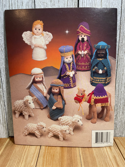 The Birth of Christ Crochet Pattern Annie S Attic 87G56 Pattern Book Mary, Joseph, Jesus and manger 3 Wise Men, Angel and Animals
