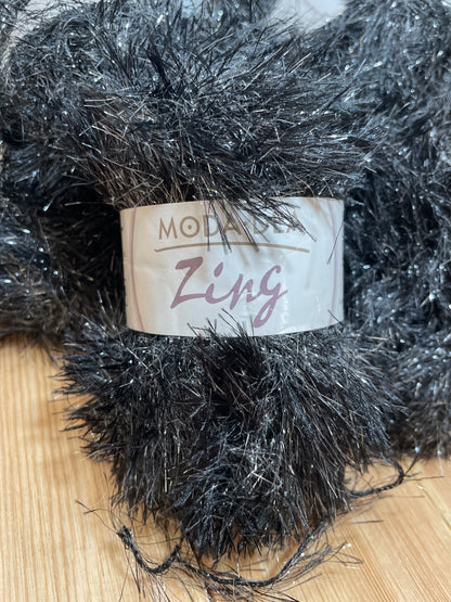Moda Dea Zing Midnight Black Glitter Yarn 226 (9 skein bundle)
