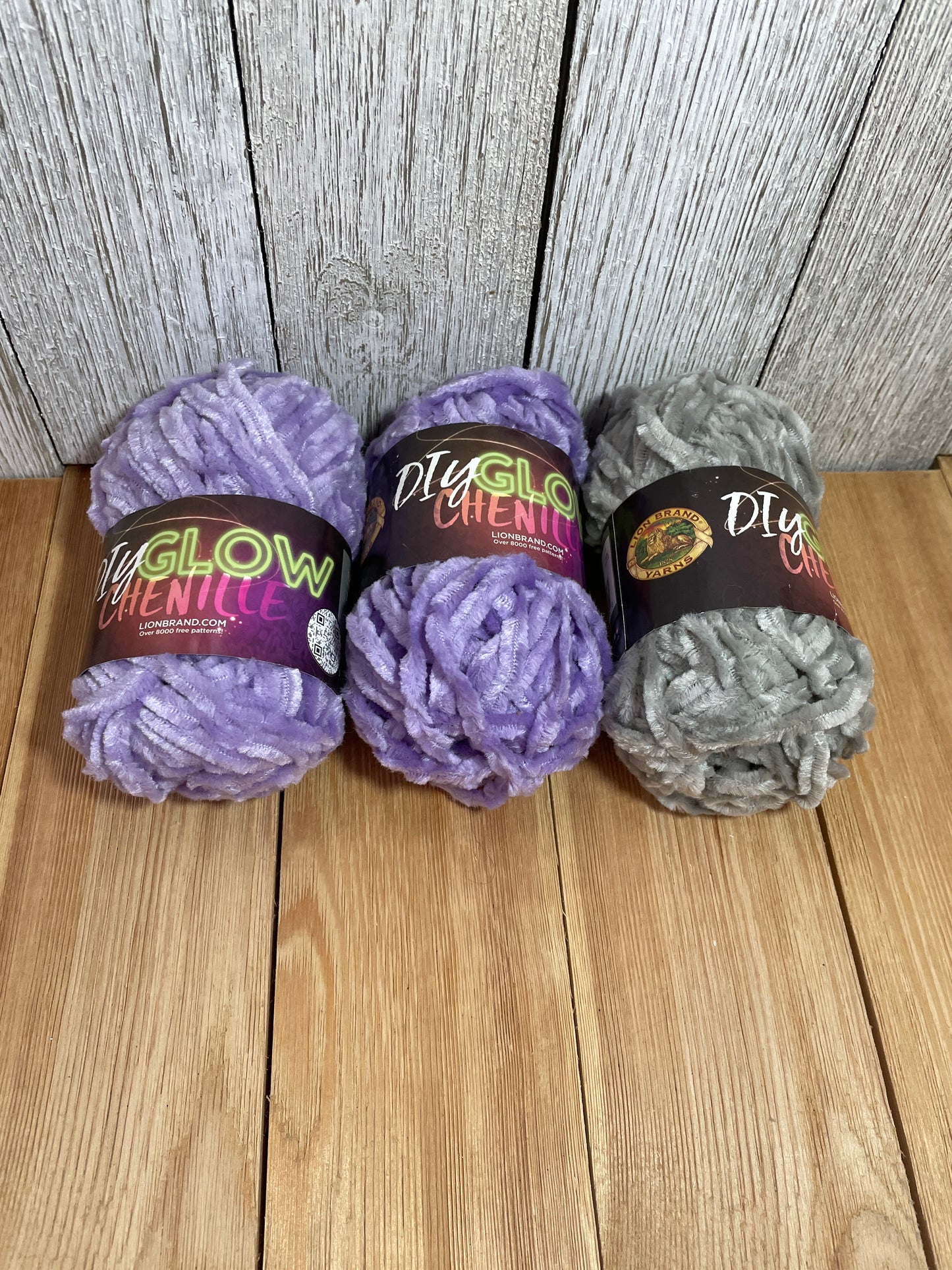Lion Brand DIY GLOW Chenille Yarn Purple and Grey (U PIC COLOR)