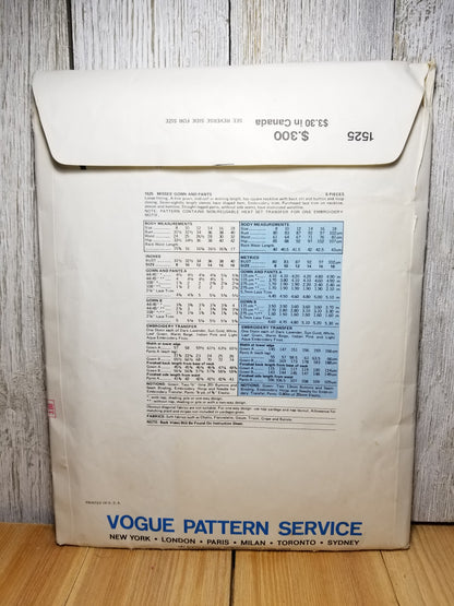 Vogue 1525 Vintage Sewing Pattern Nightgown and Pants with Embroidery Transfer in Misses Size 18 1970's Uncut FF