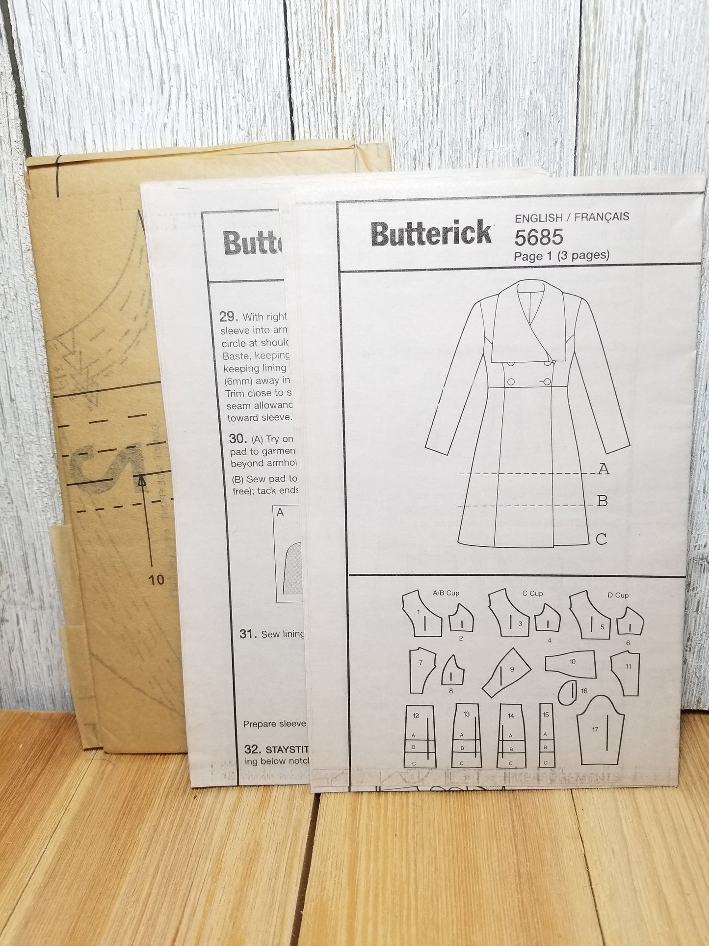 Butterick B5685 Jacket and Coat Sewing Pattern for Women Misses Uncut FF