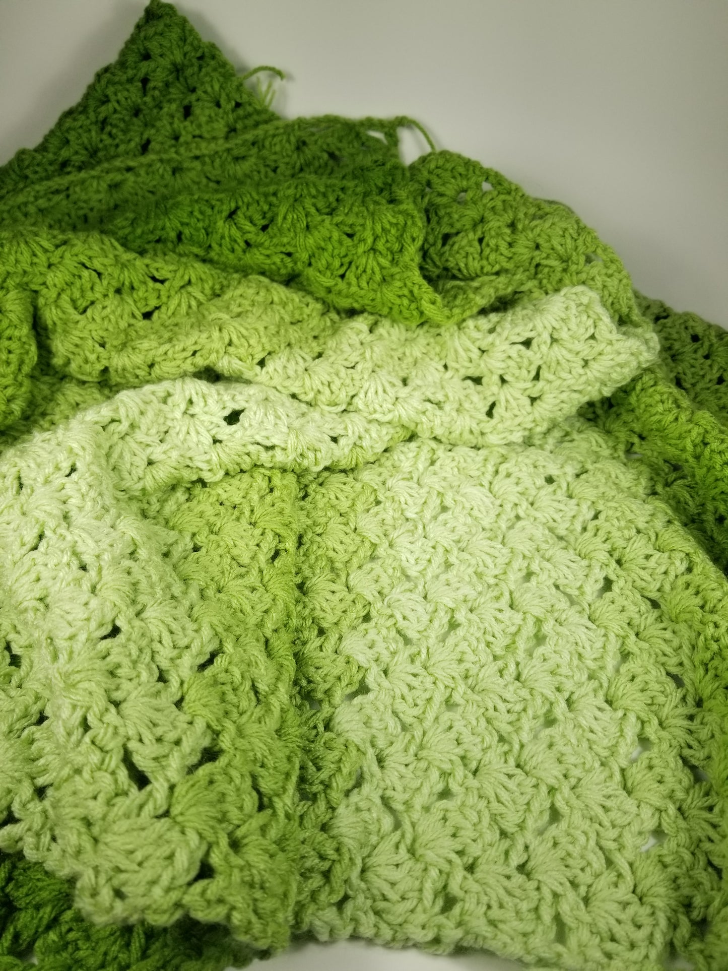 Abandoned Project! Red Heart Super Saver Green Apple Blanket Scarf