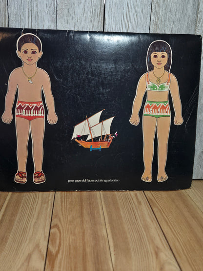 Paper Dolls of the Middle East by Penelope Williams 1978 UNCUT Book
