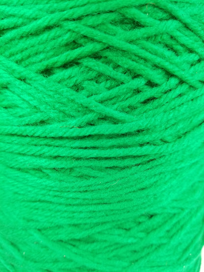 Yarn Country Yarns Oasis Kelly Bright Green Acylic Worsted Yarn Cone