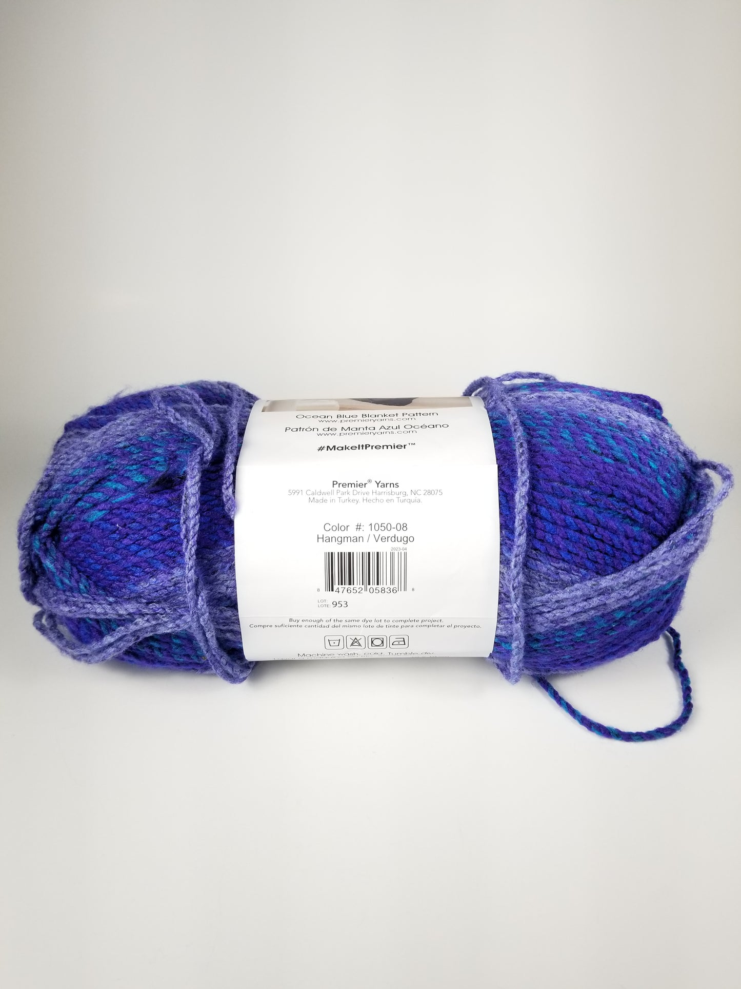 Premier Puzzle Yarn color: 1050-08 Hangman lot:953