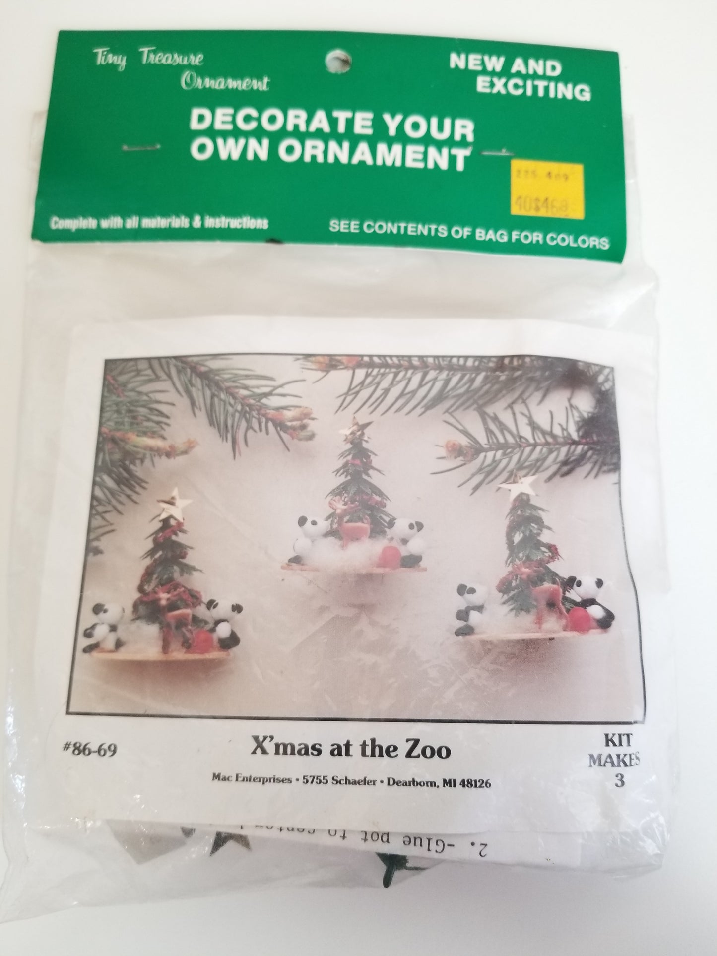 Decorate Your Own Christmas ornaments Tiny Tresure Ornaments Xmas at the Zoo #86-69