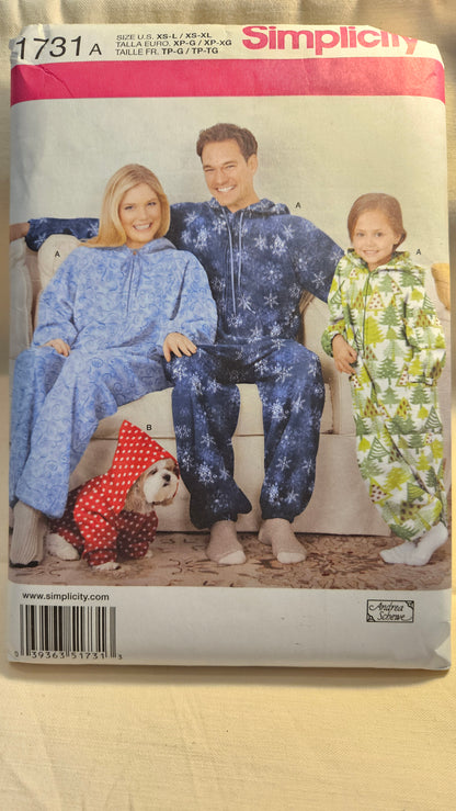 Simplicity #1731 family pajamas A XS-XL uncut ff sewing pattern