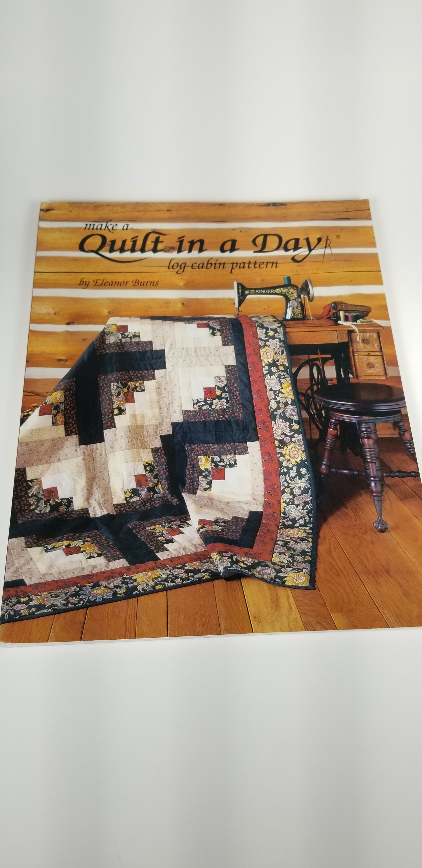 Quilt in a day log cabin pattern Eleanor Burns book