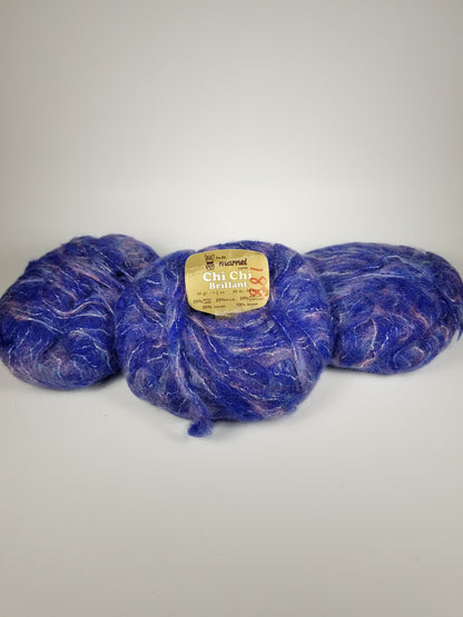 Les fils marnel Yarns Chi chi Brillant color 825. 3 skein bundle