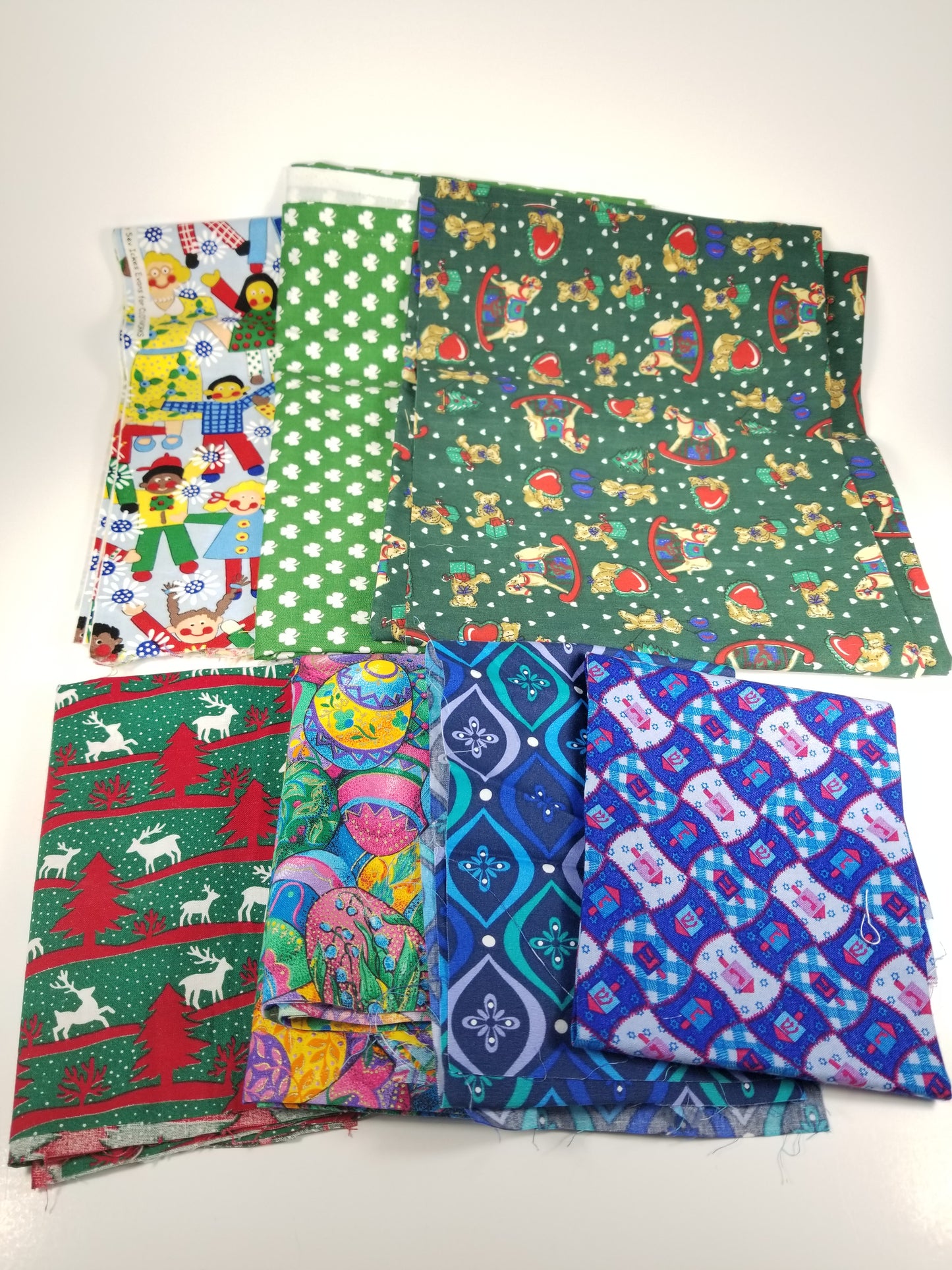 Holiday fabric bundle