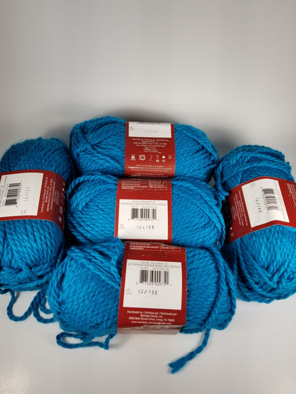 Loops and thread Charisma bulky yarn 7 skein bundle electric Blue lot 12/780