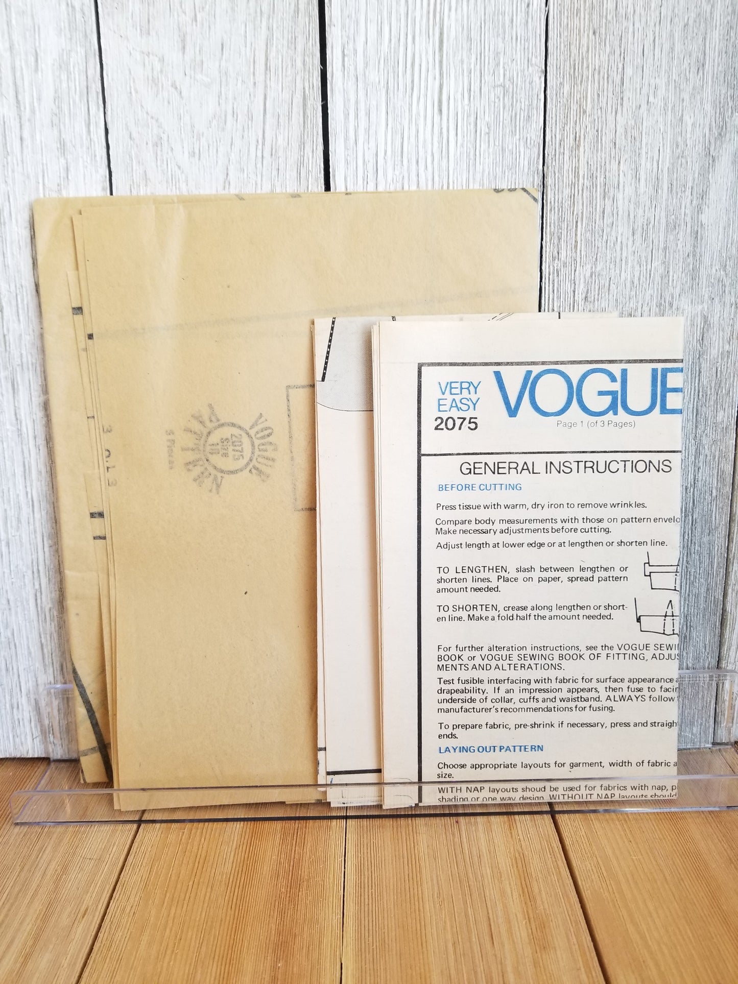 Vogue 2075 John Anthony evening top and skirt, very easy sew, asymmetrical skirt with open back blouson top Sewing Pattern size 10 Uncut FF