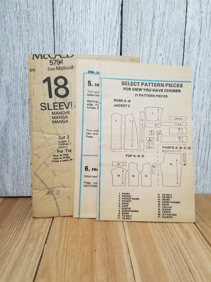 McCall's 5794 Boys Robe Pajamas Size M Uncut FF Sewing Pattern